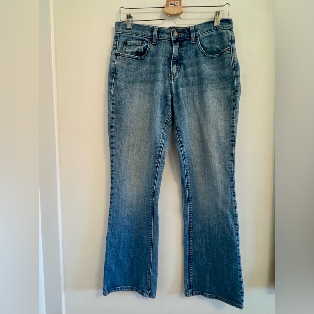 Levi’s 515 Bootcut Jeans size 8 Medium